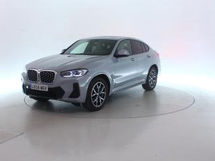 BMW X4 xDrive20i color Gris. Año 2023. 135KW(184CV). Gasolina. 