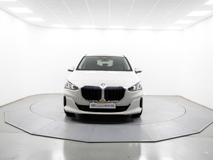 Fotos de BMW Serie 2 218d Active Tourer color Blanco. Año 2025. 110KW(150CV). Diésel. En concesionario Móvil Begar Alicante de Alicante