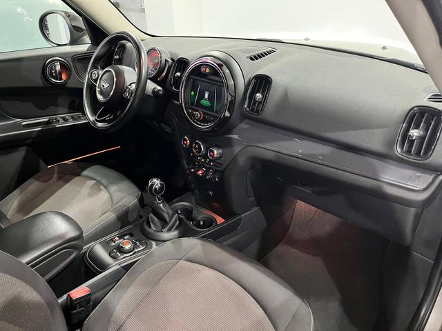 fotoG 7 del MINI MINI Countryman Cooper 100 kW (136 CV) 136cv Gasolina del 2019 en Lleida
