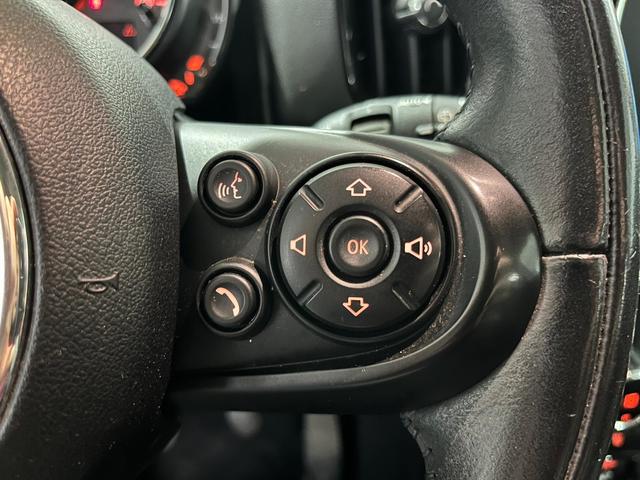 fotoG 13 del MINI MINI Countryman Cooper 100 kW (136 CV) 136cv Gasolina del 2019 en Lleida