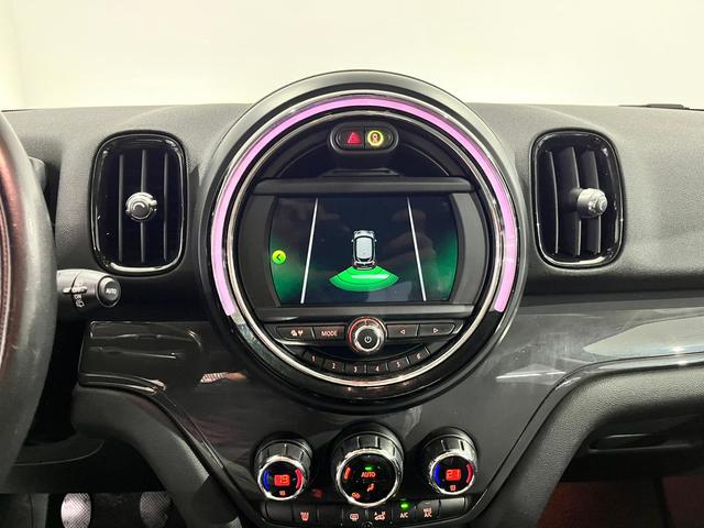 fotoG 15 del MINI MINI Countryman Cooper 100 kW (136 CV) 136cv Gasolina del 2019 en Lleida