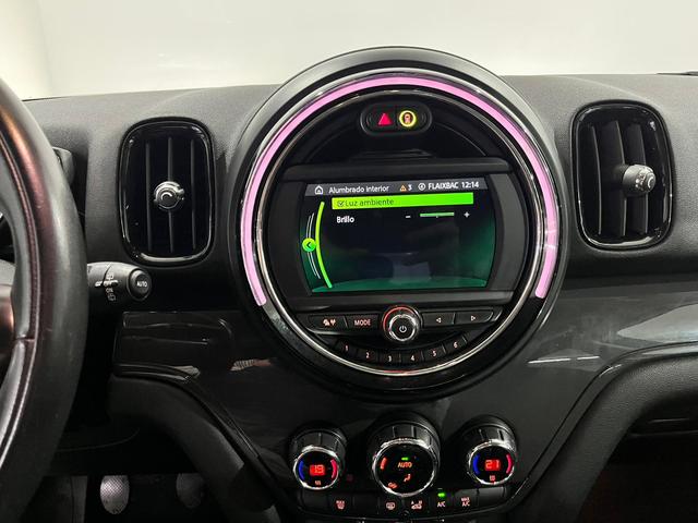 fotoG 16 del MINI MINI Countryman Cooper 100 kW (136 CV) 136cv Gasolina del 2019 en Lleida