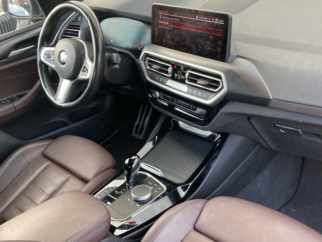 BMW X3 xDrive20d color Gris. Año 2021. 140KW(190CV). Diésel. En concesionario BYmyCAR Madrid - Algete de Madrid