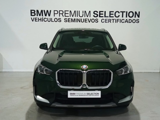 BMW X1 xDrive20d color Verde. Año 2024. 120KW(163CV). Diésel. En concesionario Lurauto - Gipuzkoa de Guipuzcoa
