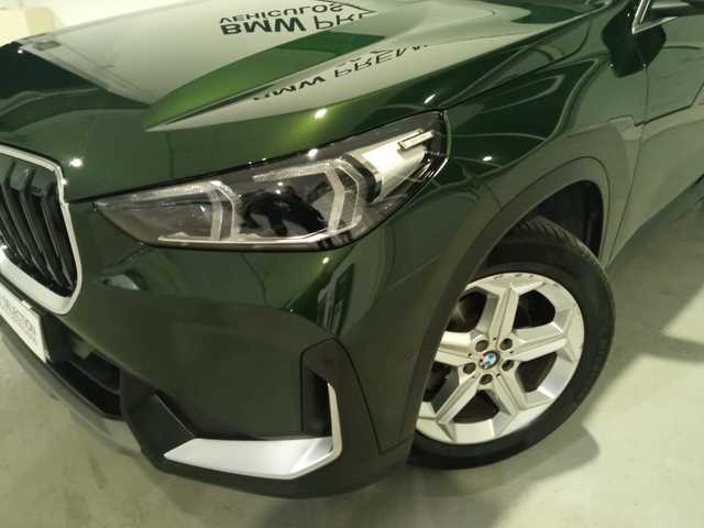BMW X1 xDrive20d color Verde. Año 2024. 120KW(163CV). Diésel. En concesionario Lurauto - Gipuzkoa de Guipuzcoa