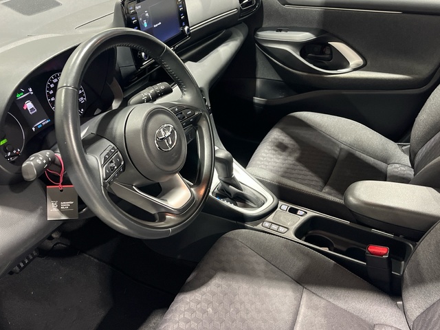 Toyota Yaris 120H Active Tech 85 kW (116 CV)