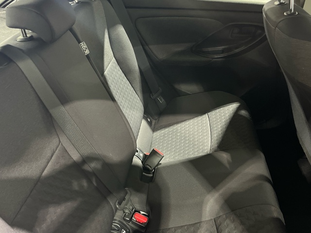 Toyota Yaris 120H Active Tech 85 kW (116 CV)