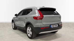 Volvo XC40 B3 G Ocasión 120 KW (163CV) - 1