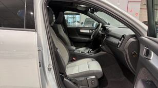 Volvo XC40 B3 G Ocasión 120 KW (163CV) - 45