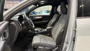 Volvo XC40 B3 G Ocasión 120 KW (163CV) - 51