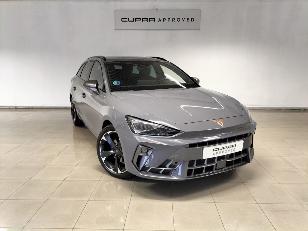 CUPRA Leon Sportstourer en Motorflash