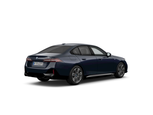 BMW i5 eDrive40 color Negro. Año 2025. 250KW(340CV). Eléctrico. En concesionario Ceres Motor S.L. de Cáceres