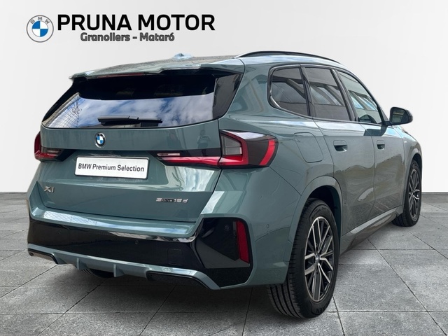 BMW X1 sDrive18d color Verde. Año 2025. 110KW(150CV). Diésel. En concesionario Pruna Motor, S.L de Barcelona