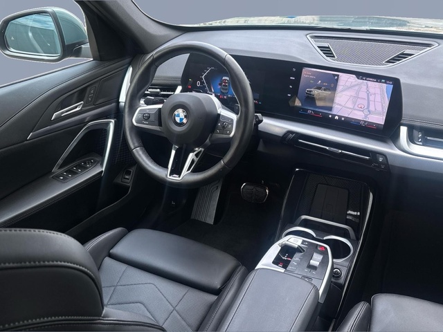 BMW X1 sDrive18d color Verde. Año 2025. 110KW(150CV). Diésel. En concesionario Pruna Motor, S.L de Barcelona