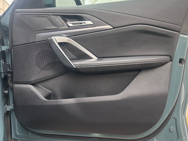 BMW X1 sDrive18d color Verde. Año 2025. 110KW(150CV). Diésel. En concesionario Pruna Motor, S.L de Barcelona