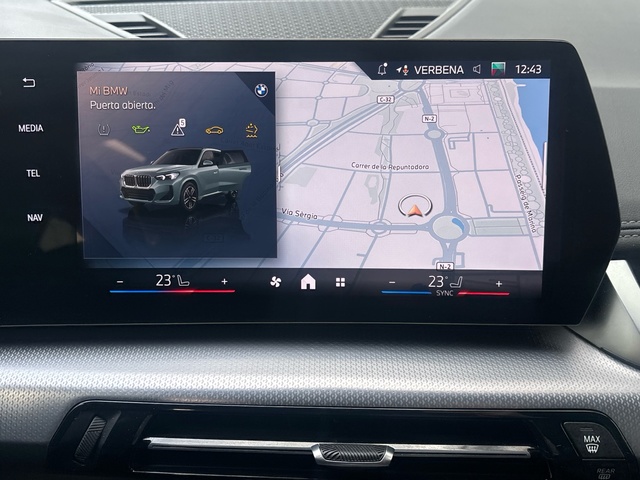 BMW X1 sDrive18d color Verde. Año 2025. 110KW(150CV). Diésel. En concesionario Pruna Motor, S.L de Barcelona