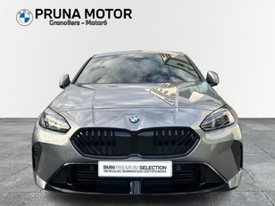 Fotos de BMW Serie 1 118d color Gris. Año 2024. 110KW(150CV). Diésel. En concesionario Pruna Motor, S.L de Barcelona
