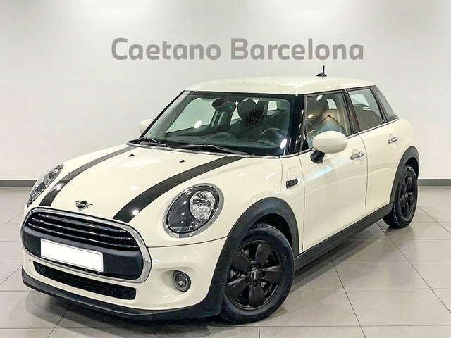 fotoG 0 del MINI MINI Cooper 5 Puertas One 75 kW (102 CV) 102cv Gasolina del 2019 en Barcelona