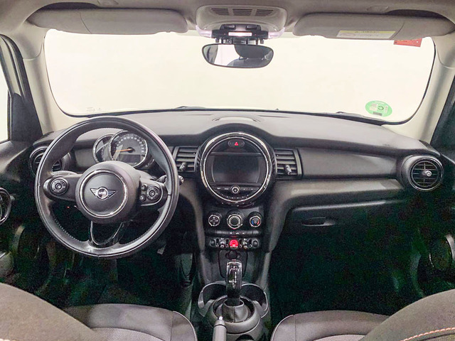 fotoG 6 del MINI MINI Cooper 5 Puertas One 75 kW (102 CV) 102cv Gasolina del 2019 en Barcelona