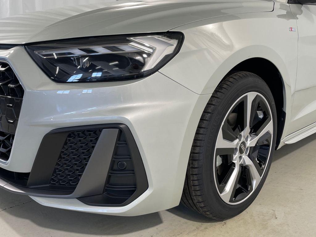 Audi A1 Sportback 30 TFSI en Barcelona