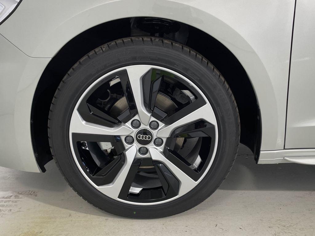 Audi A1 Sportback 30 TFSI en Barcelona