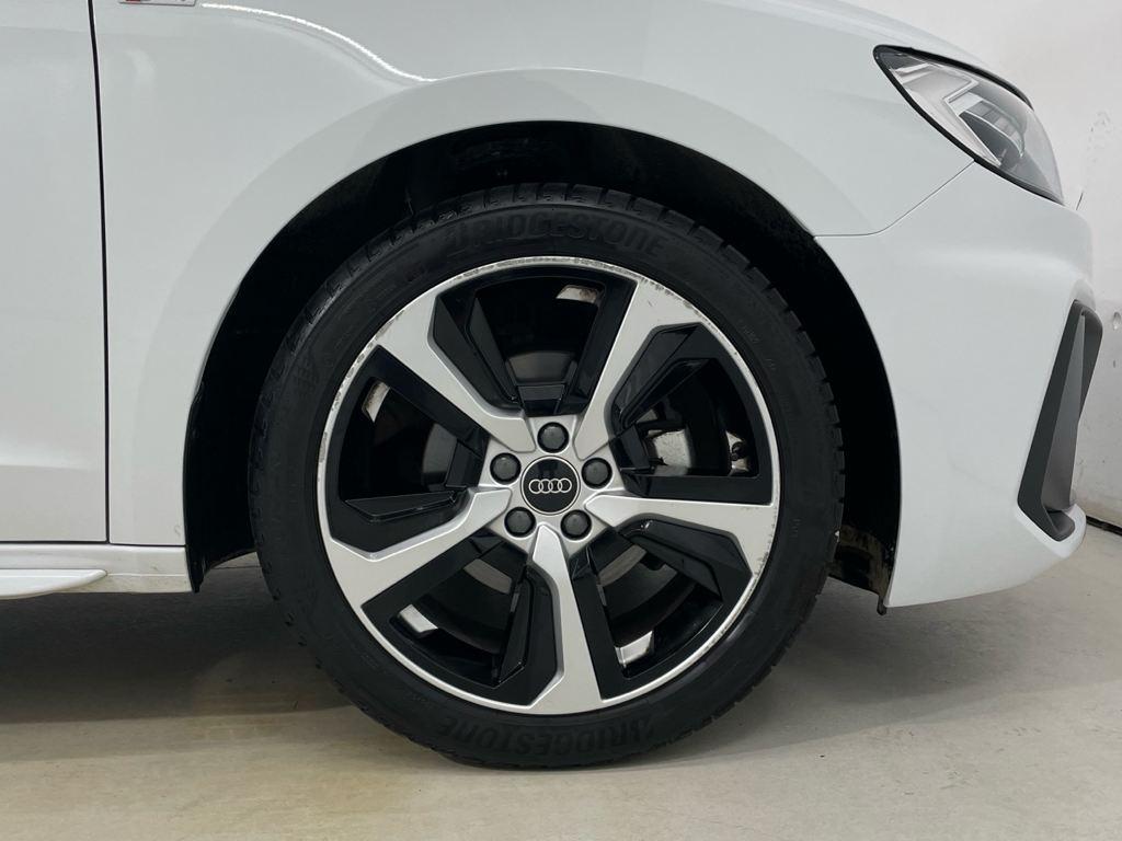 Audi A1 Sportback 30 TFSI en Barcelona