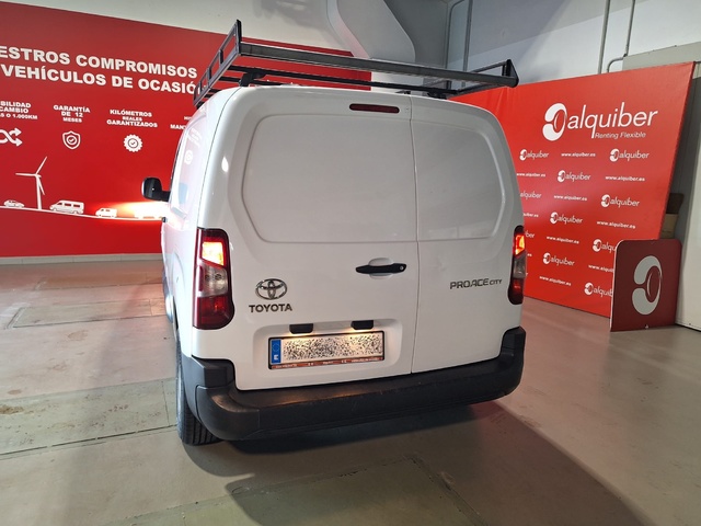 Toyota Proace City 1.5D GX 650kg 75 kW (102 CV)