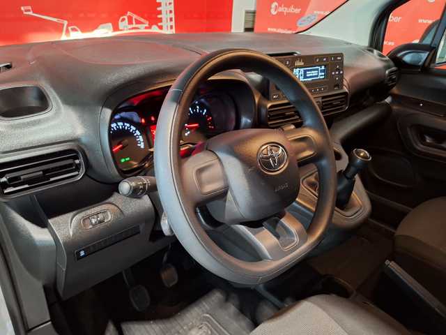 Toyota Proace City 1.5D GX 650kg 75 kW (102 CV)