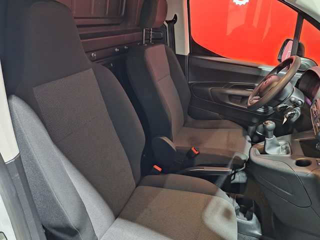 Toyota Proace City 1.5D GX 650kg 75 kW (102 CV)