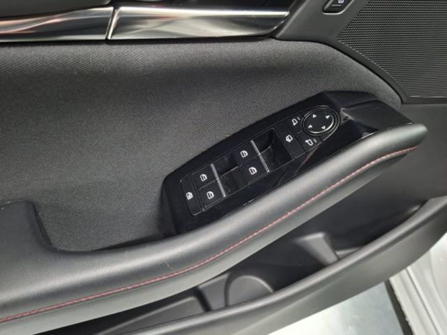 Mazda Mazda 3 2.0 e-SKYACTIV-G Homura 110 kW (150 CV)