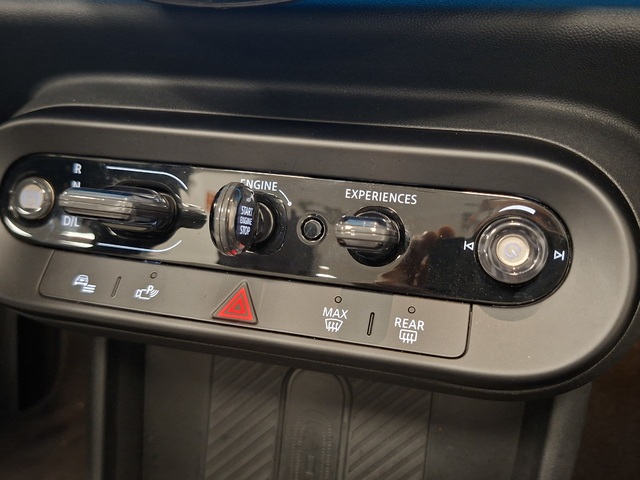 fotoG 33 del MINI MINI Cooper Cabrio C 120 kW (163 CV) 163cv Gasolina del 2025 en Valencia