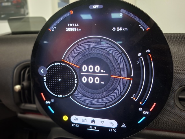 fotoG 36 del MINI MINI Cooper Cabrio C 120 kW (163 CV) 163cv Gasolina del 2025 en Valencia