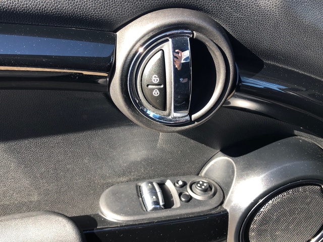 fotoG 19 del MINI MINI Cooper SE 135 kW (184 CV) 184cv Eléctrico del 2021 en Illes Balears