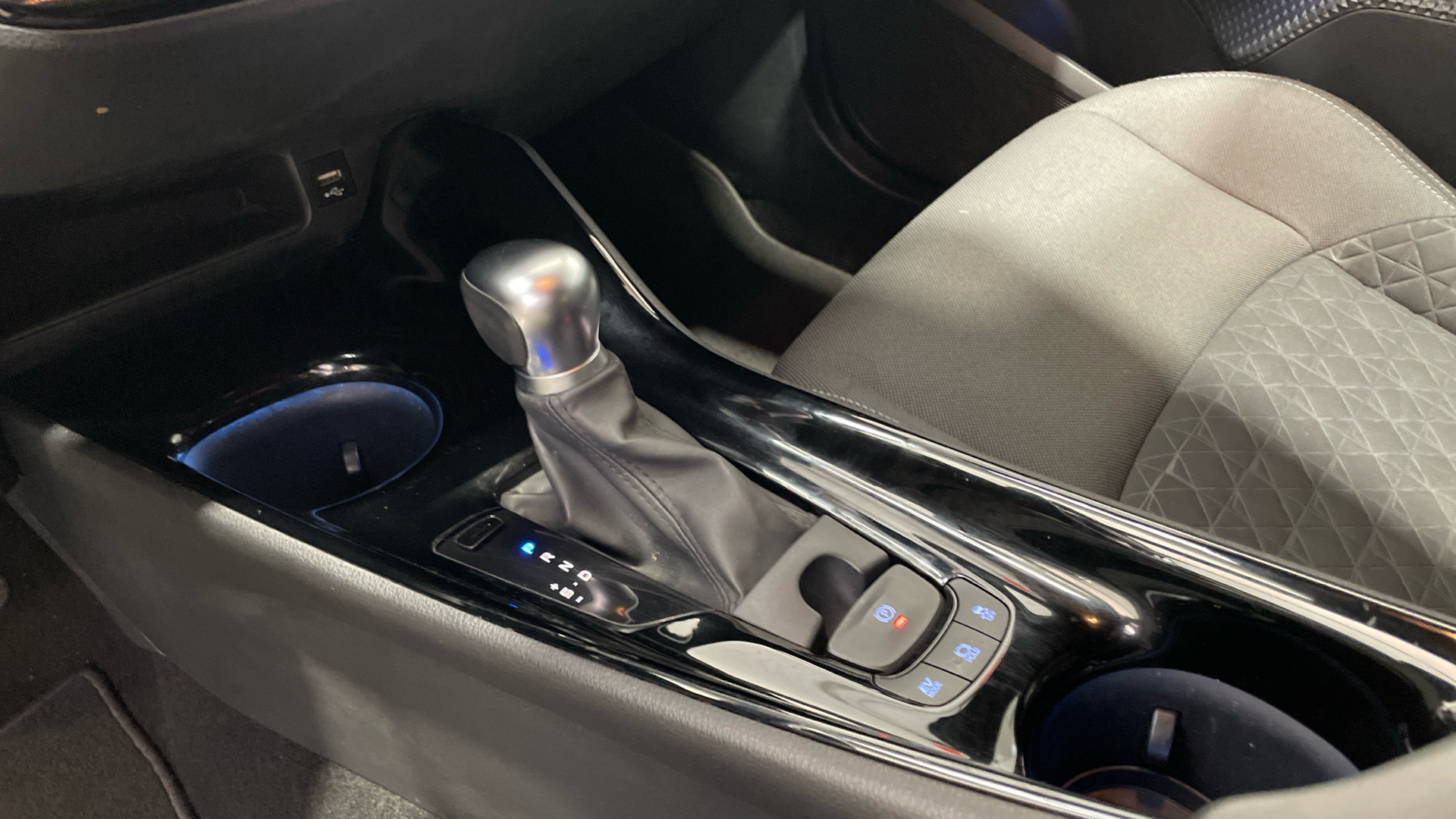 Toyota C-HR 180H en Barcelona