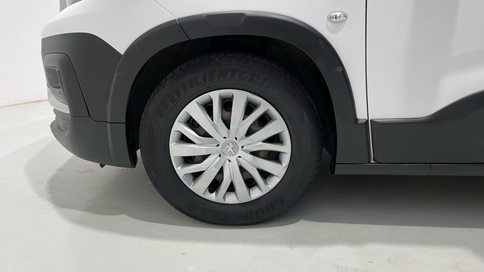 Peugeot Rifter BlueHDi 75 en Barcelona