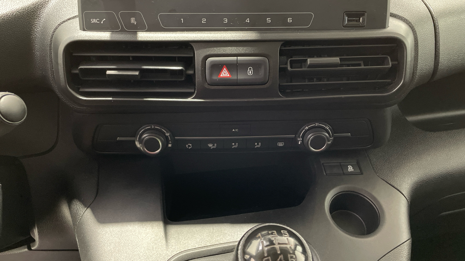 Peugeot Rifter BlueHDi 75 en Barcelona