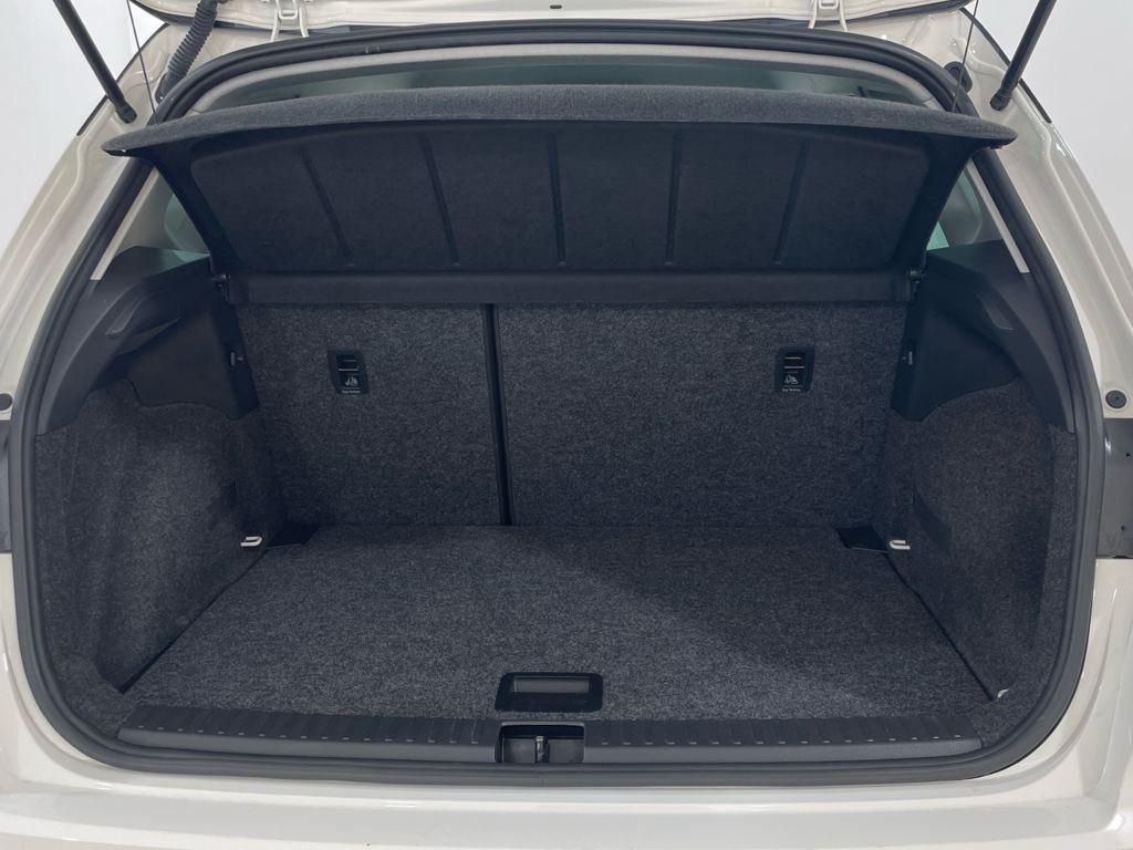 SEAT Arona 1.0 TSI en Barcelona