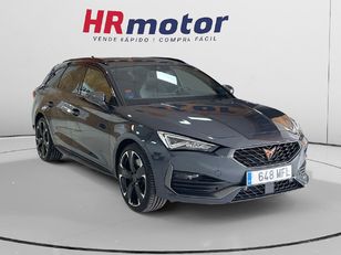 CUPRA Leon Sportstourer en Motorflash
