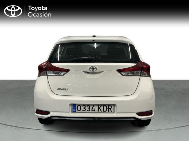 Toyota Auris 120T Active 85 kW (116 CV)