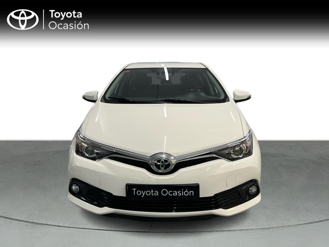 Toyota Auris 120T Active 85 kW (116 CV)