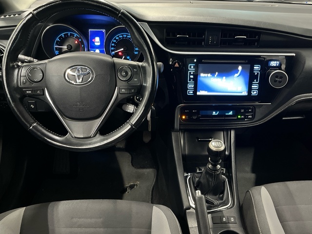 Toyota Auris 120T Active 85 kW (116 CV)