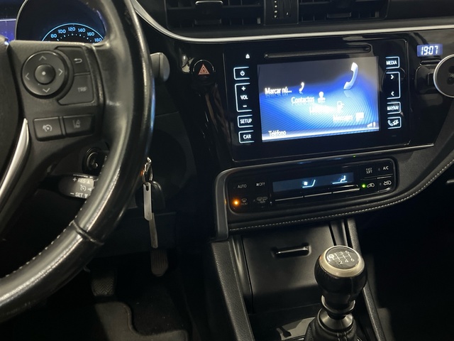 Toyota Auris 120T Active 85 kW (116 CV)