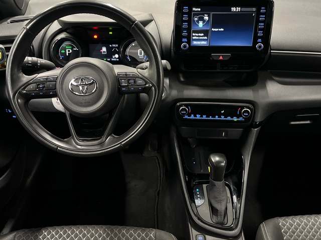 Toyota Yaris 120H Style 85 kW (116 CV)