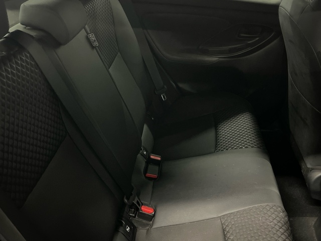 Toyota Yaris 120H Style 85 kW (116 CV)