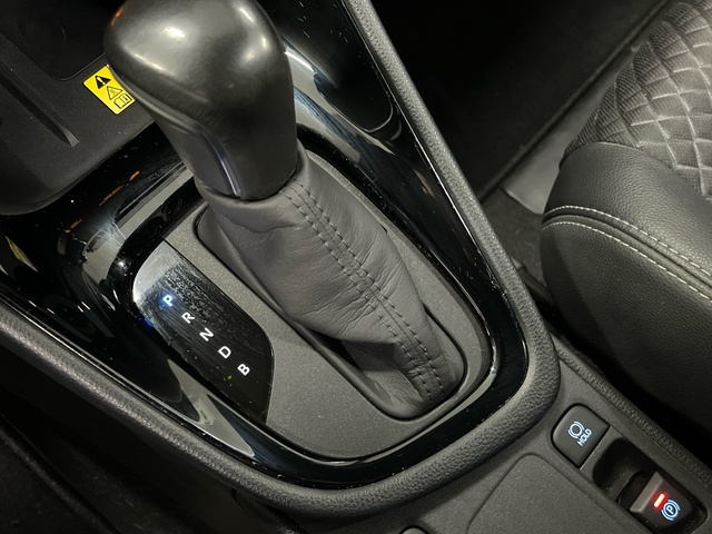 Toyota Yaris 120H Style 85 kW (116 CV)