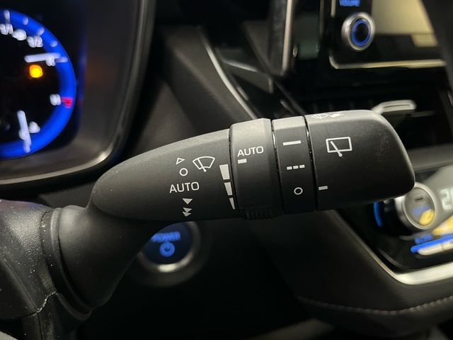 Toyota Corolla 1.8 125 Híbrido Active Tech E-CVT 90 kW (122 CV)