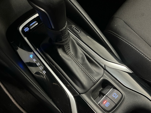 Toyota Corolla 1.8 125 Híbrido Active Tech E-CVT 90 kW (122 CV)