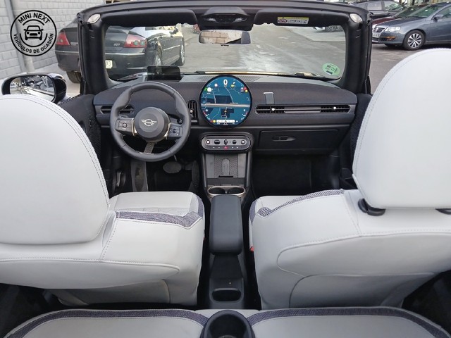 fotoG 29 del MINI MINI Cooper Cabrio C 120 kW (163 CV) 163cv Gasolina del 2025 en Toledo