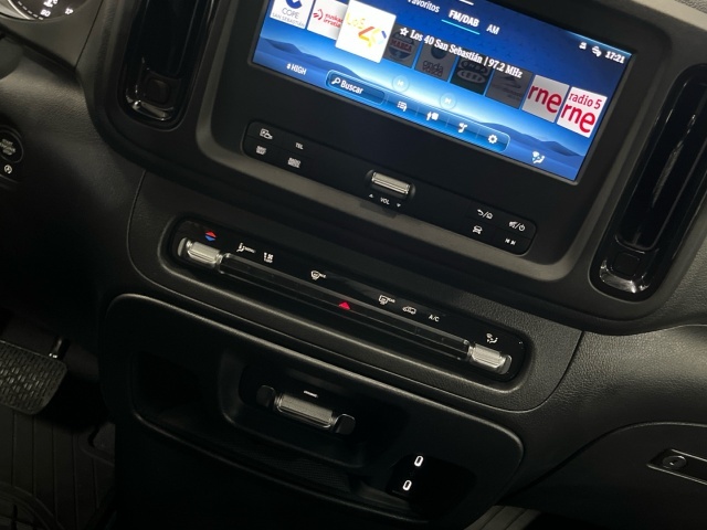 Mercedes-Benz Vito 114 CDI Tourer Pro Larga AT 100 kW (136 CV)