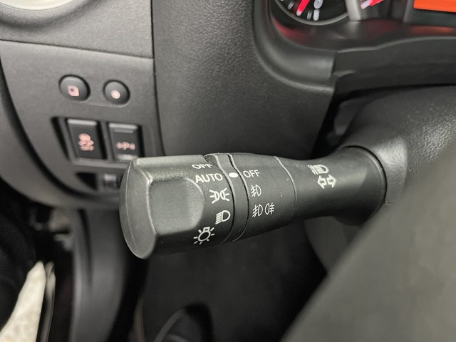 Nissan Micra 1.2 G Tekna 59 kW (80 CV)